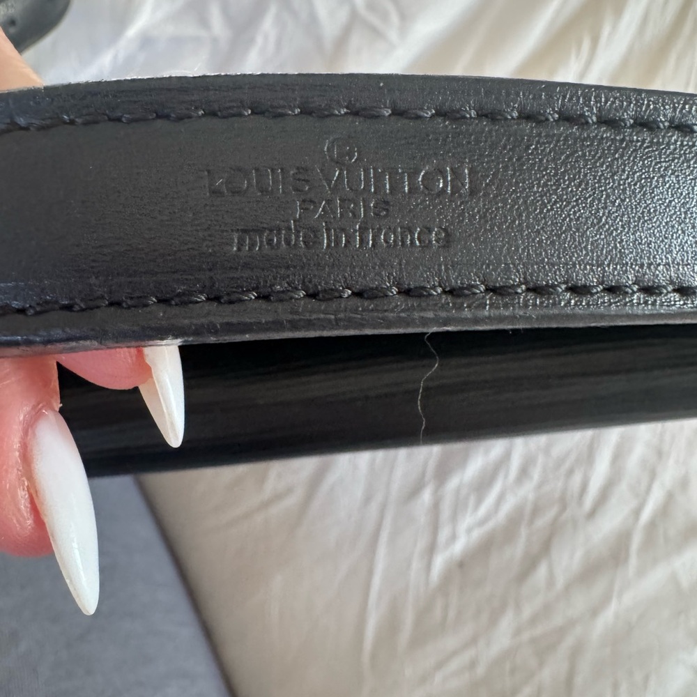 Louis Vuitton Black Epi - Picture 12 of 13